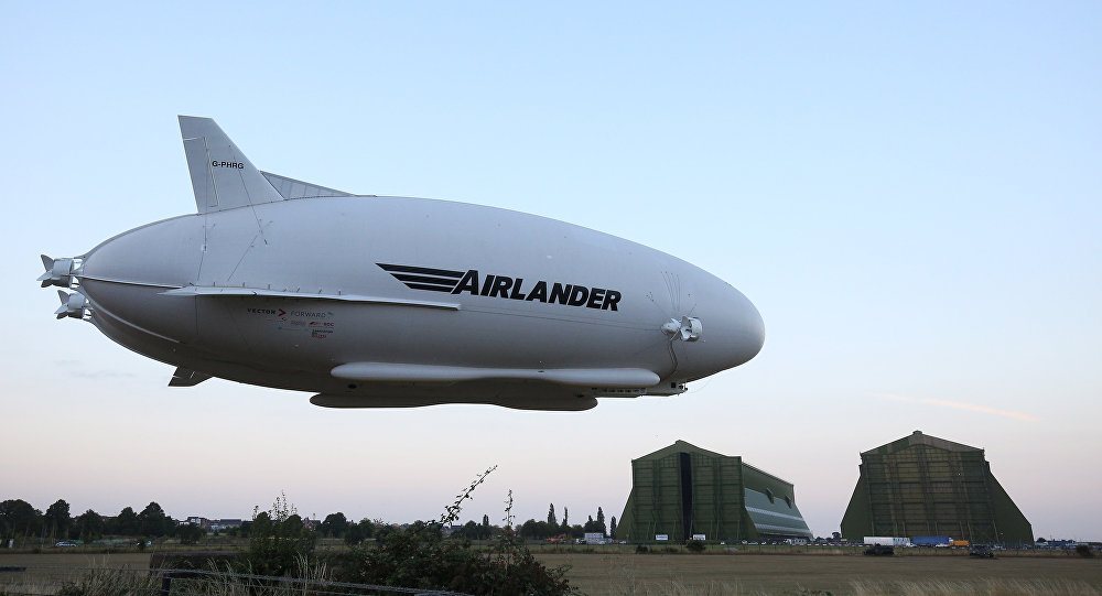 Anh bắt đầu sản xuất khinh khí cầu Airlander 10

